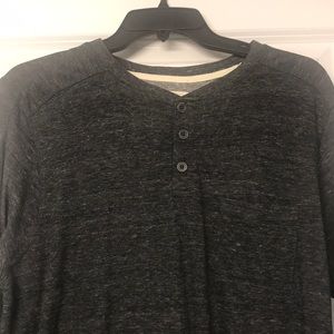 Men’s casual long sleeve tee